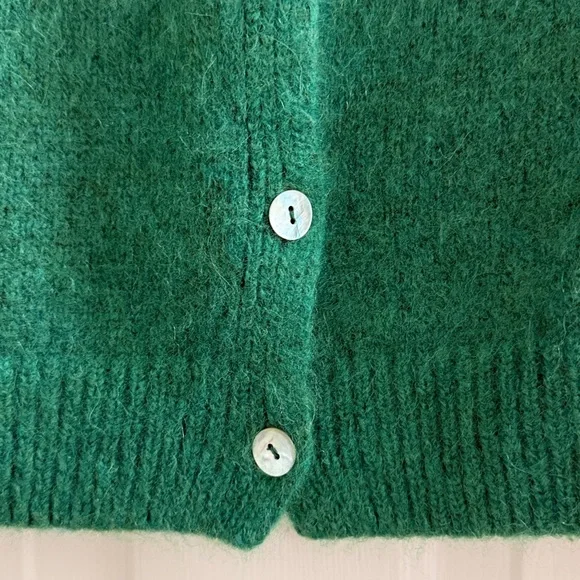 Doen Green Women's Cardigan Sweater - Picture 4 of 5